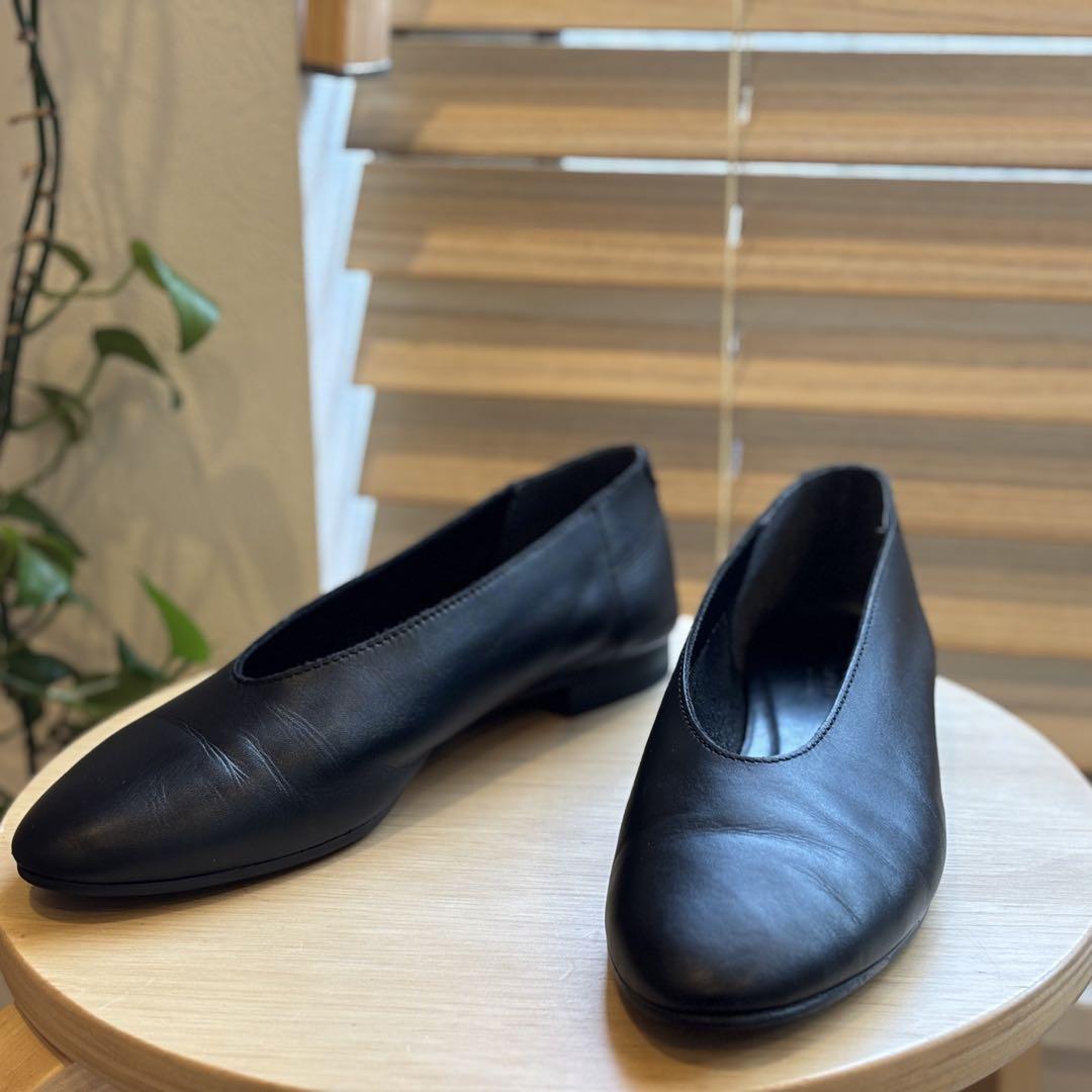 glitter スティルモーダ Stilmoda本革タッセル付きローファー