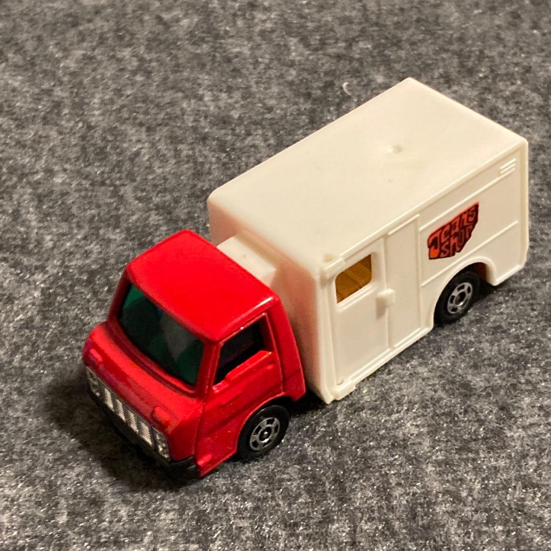 トミカ 49 いすゞ エルフ FF マイパック ウォークスルーバン - メルカリ