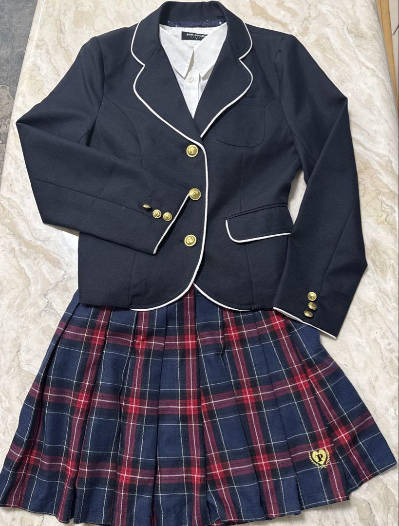 PINKLATTE 制服風セット 5,500円