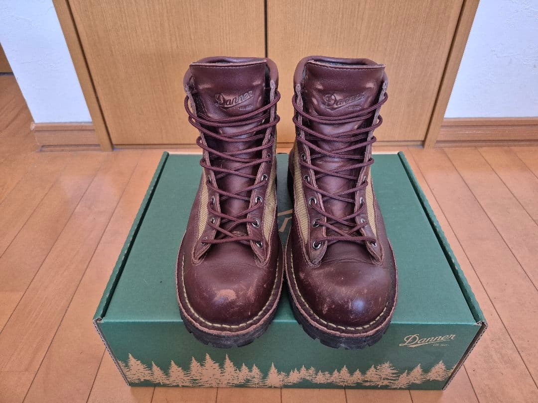 Danner フィールド