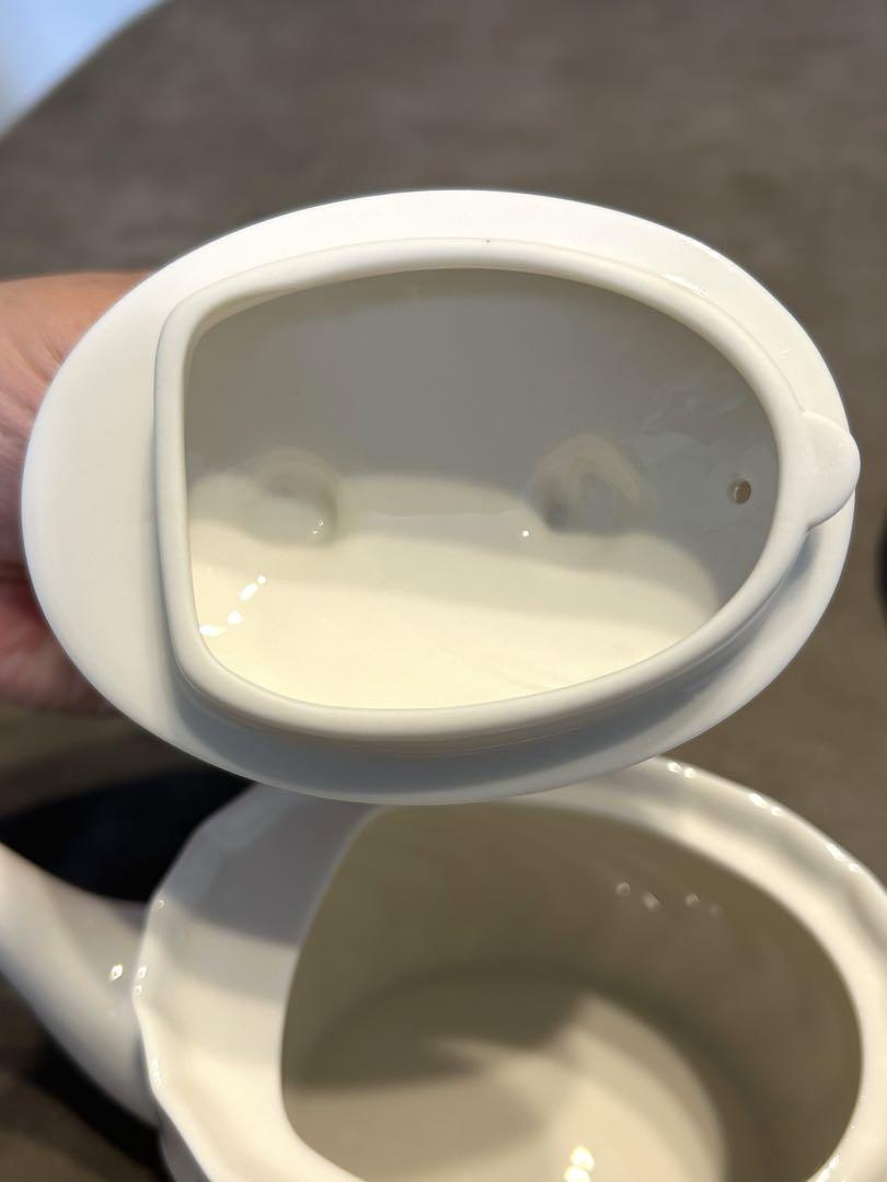 【美品】ディズニー 食器ティーポット カップandソーサー 3点セット