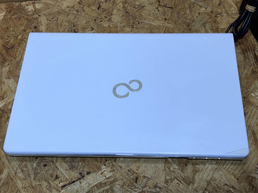 ノートパソコン LIFEBOOK SH90/T FMVS90TWD1 富士通 - メルカリ