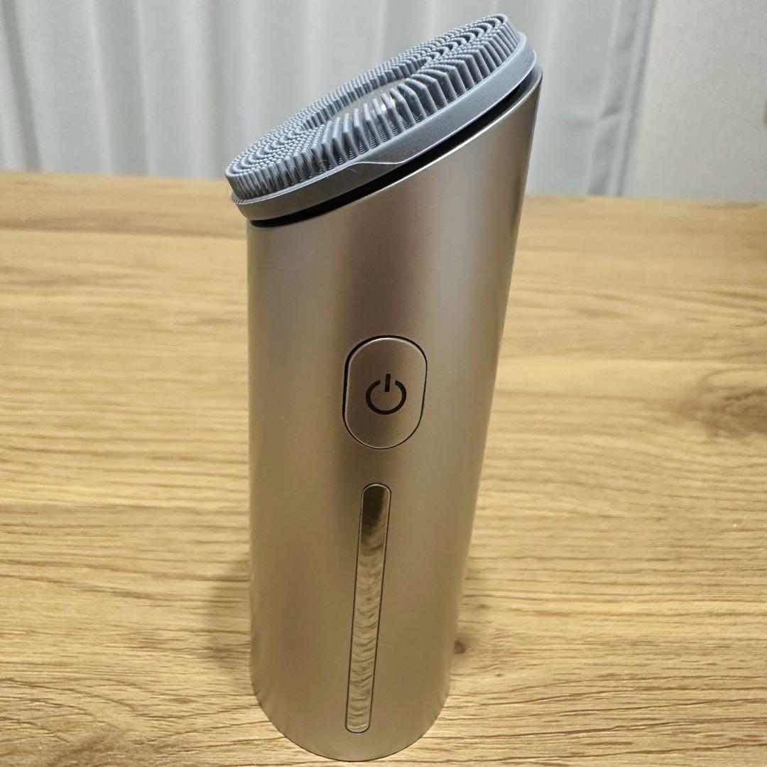 SALONIA サロニア 電動洗顔ブラシ 美容家電　洗顔グッズ