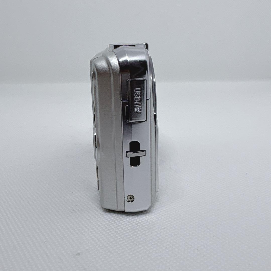 【完品】 CASIO EXILIM EX-H15 カシオ エクシリム デジカメ 【完品】 CASIO EXILIM EX-H15 カシオ エクシリム デジカメ