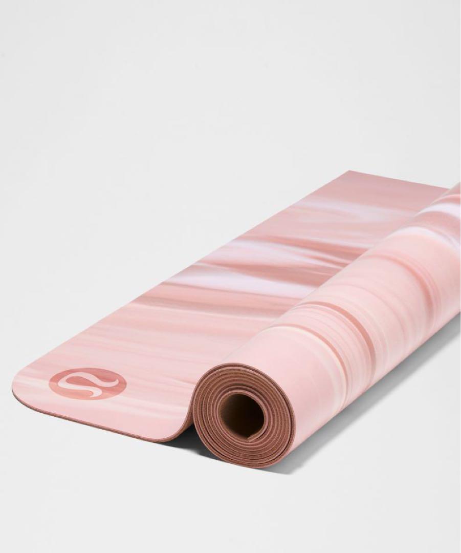 Lululemon The Mat 3mm ピンク