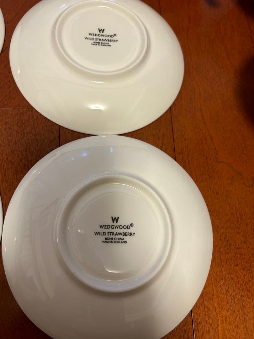 ウェッジウッド ワイルドストロベリー ピオニー カップ &ソーサー