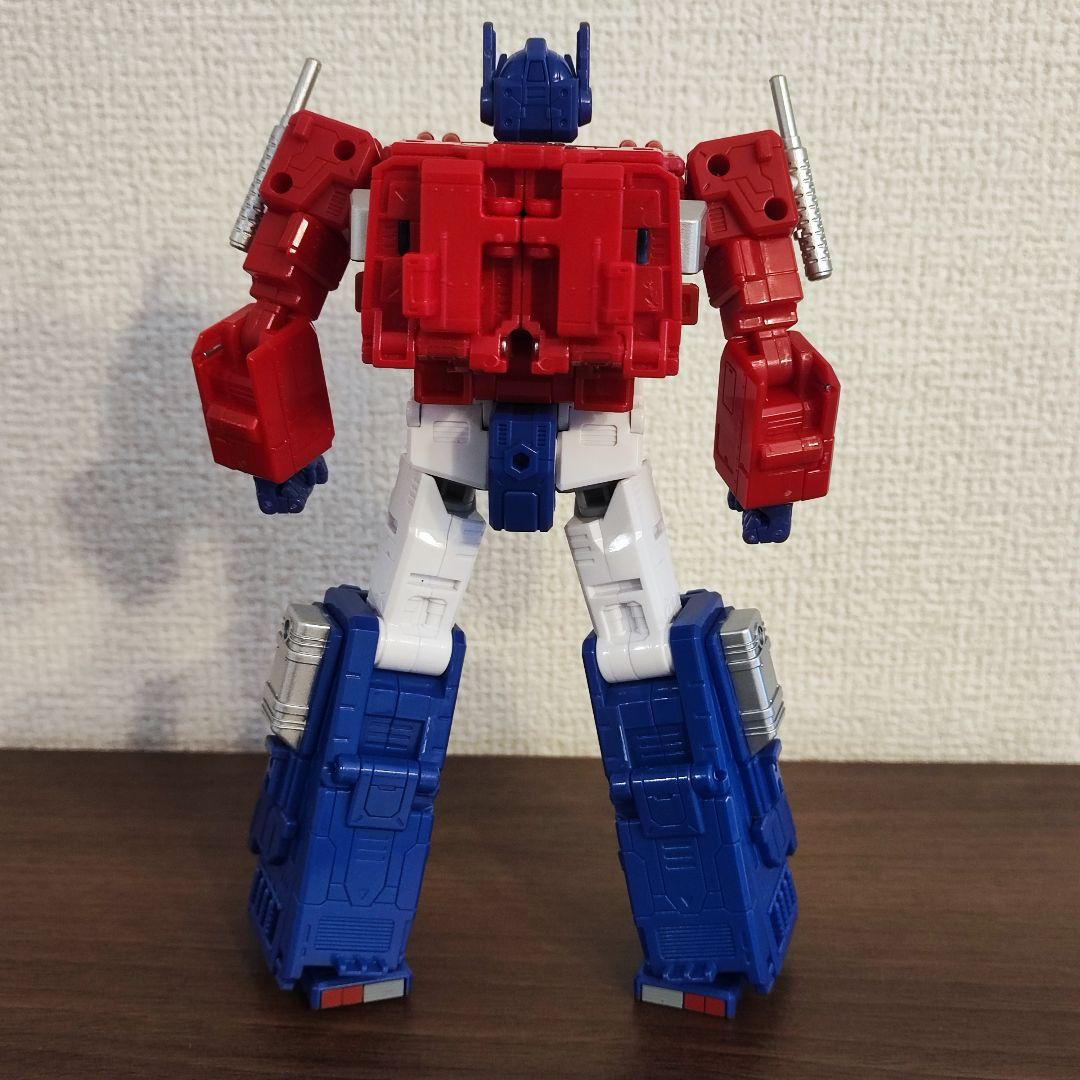 トランスフォーマー　スタジオシリーズ　ss-142　オプティマスプライム