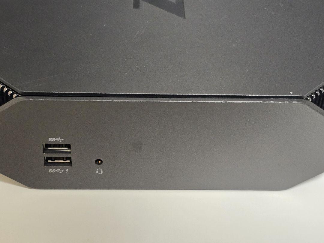 HP Z2 Mini G3 Workstation Xeon 16GメモリSSD