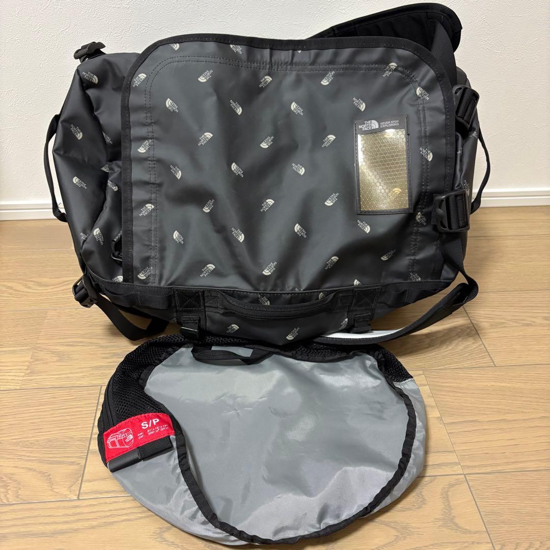 モデル ノースフェイス ダッフルバッグ S トスロゴプリントTHE NORTH FACE