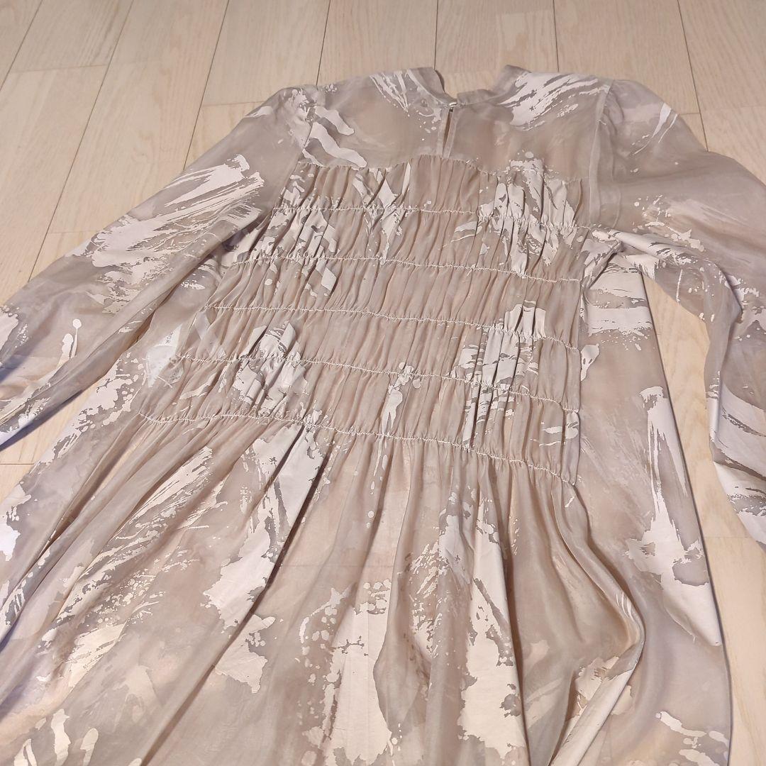 AMERI　RUBBER PAINT ART SHEER DRESS