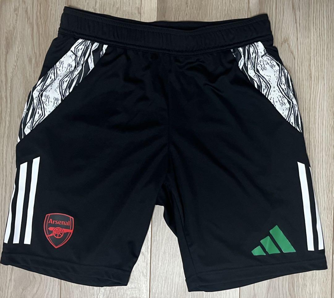 アーセナル　トレーニングショーツ　ショートパンツ　国内M相当　新品