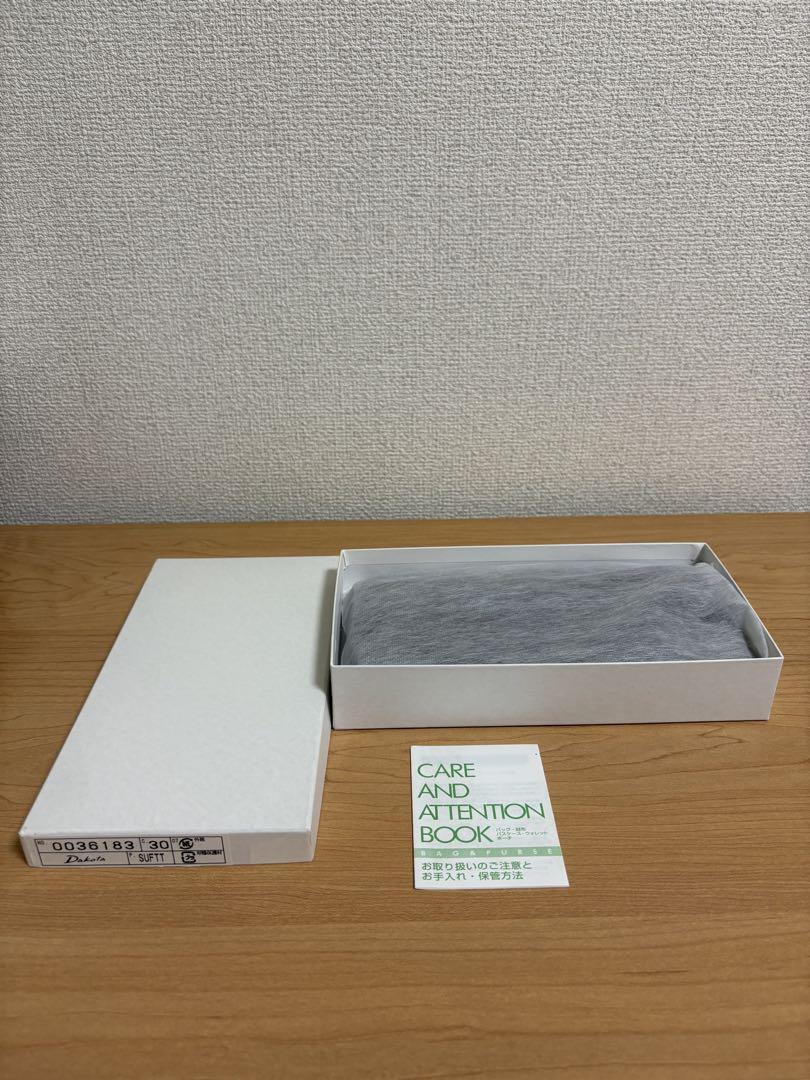 Dakota ダコタ 小銭入れ付き長財布　新品未使用