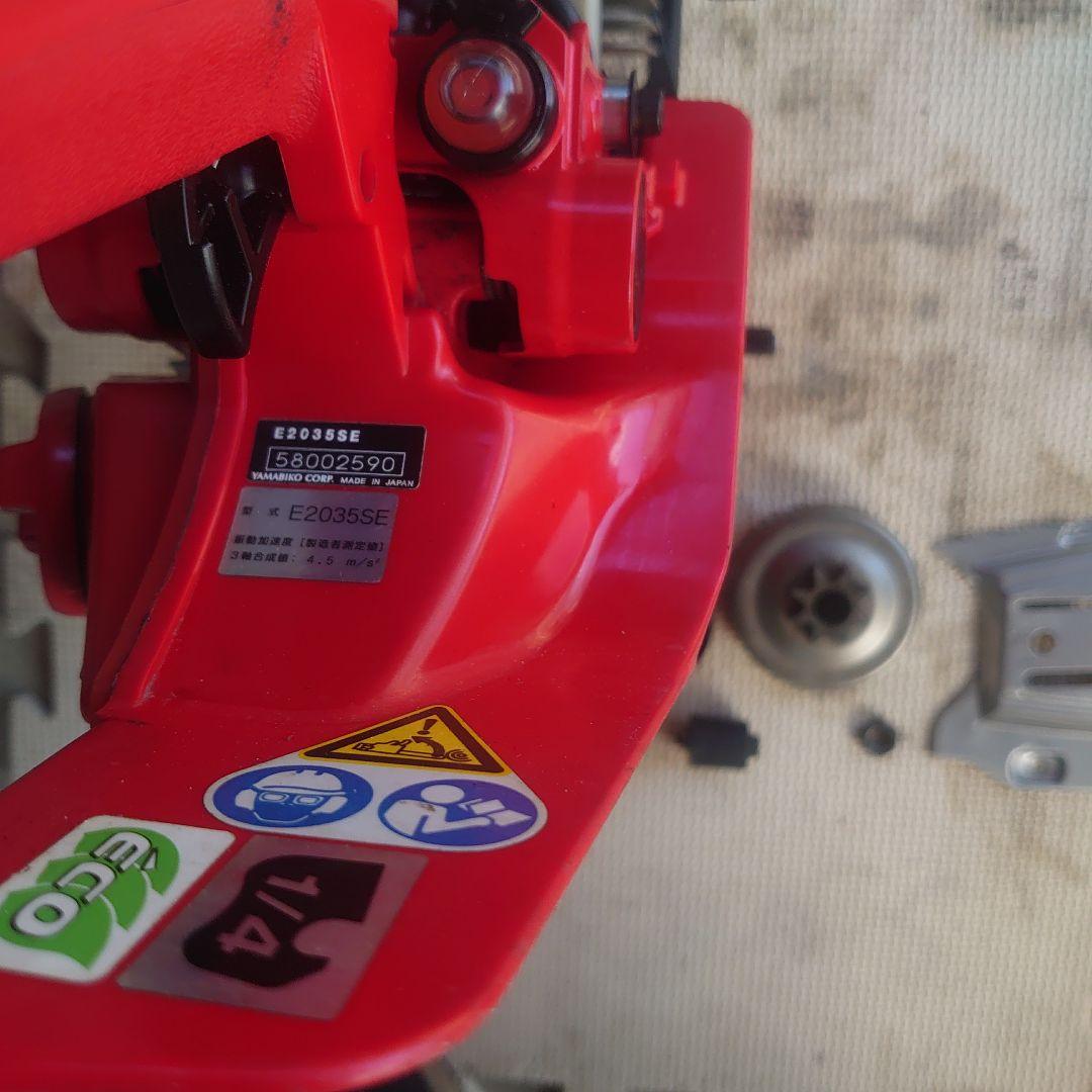 新ダイワチェーンソーE2035SE目立った傷や汚れなし