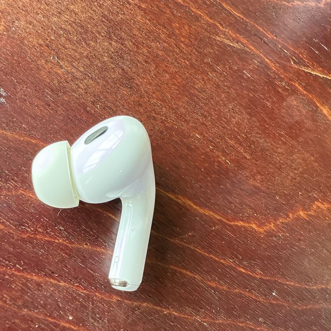Apple AirPods Pro 第ニ世代　右耳　R 片耳のみ