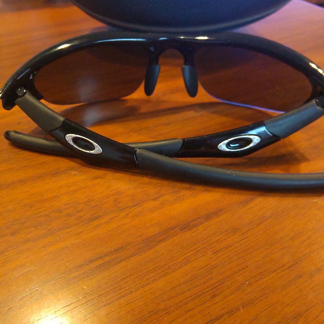 Oakley サングラス 偏光レンズ ブラック フレーム ケース付き ゴルフ