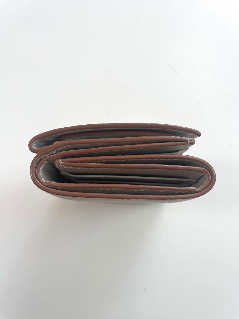 ロエベ アナグラム トライフォールドウォレット 三つ折り財布