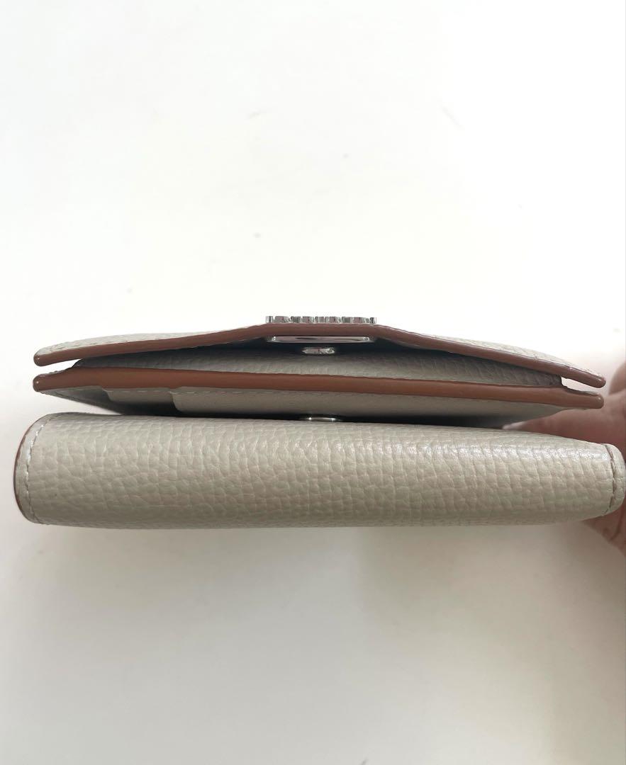 ロエベ アナグラム トライフォールドウォレット 三つ折り財布