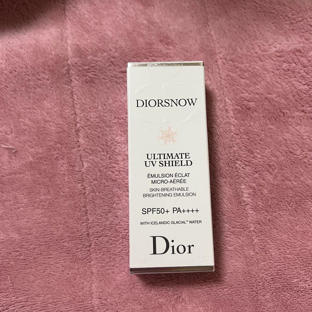 【新品未使用】Dior ディオール スノーアルティメットUVシールド　30ml