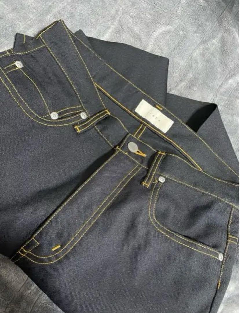 JIEDAブラック ブーツカットスラックス