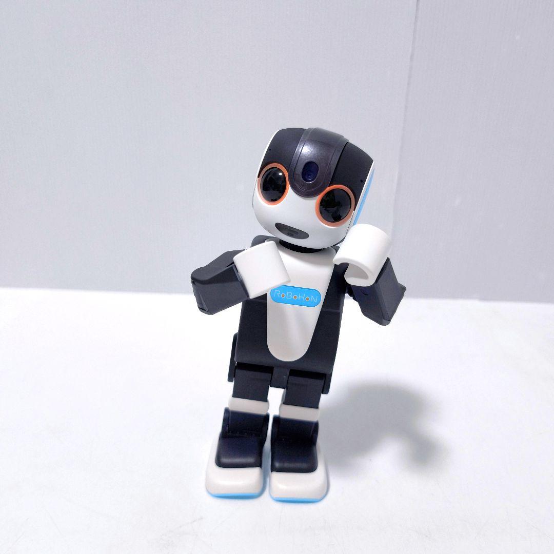 RoBoHoN 本体 ロボット SHARP SR-06M 送料無料】SHARP シャープ RoBoHoN ロボホン SR-06M - メルカリ