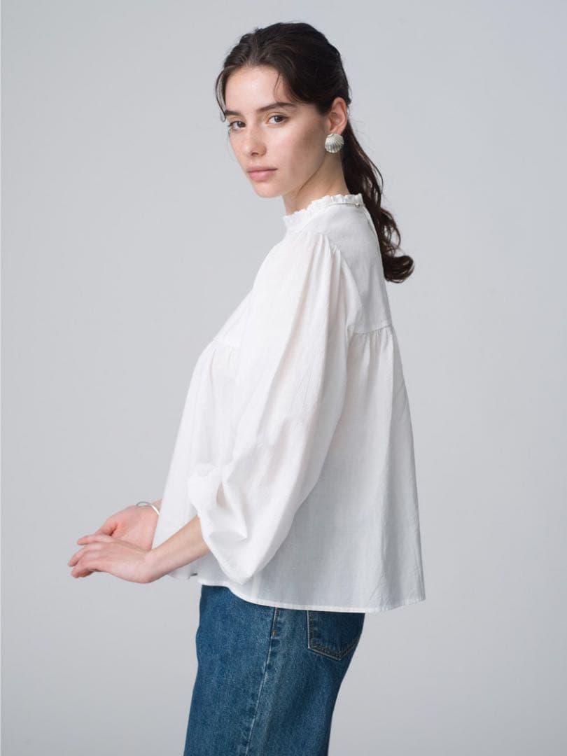 フリル ホワイトS