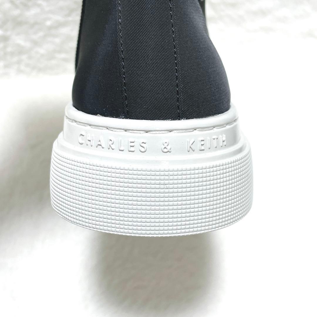 【未使用】CHARLES&KEITH ハイトッププラットフォームスニーカー