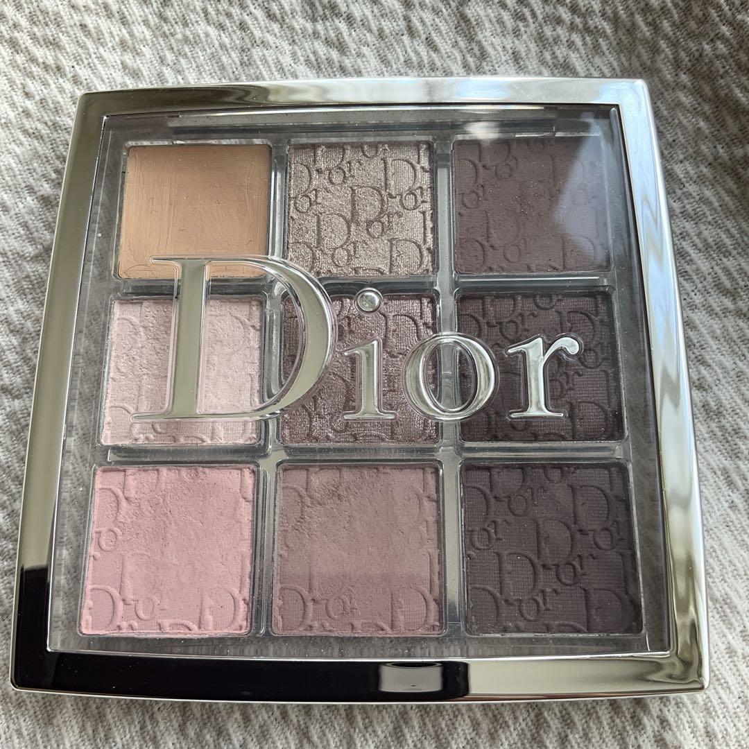 クリスチャンディオールDior バックステージ アイシャドウ 002