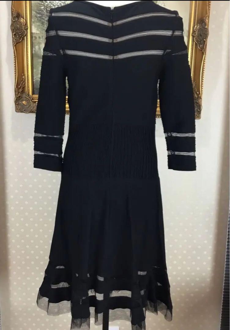 新品☆  TADASHI SHOJI サイズM ブラック　(181)