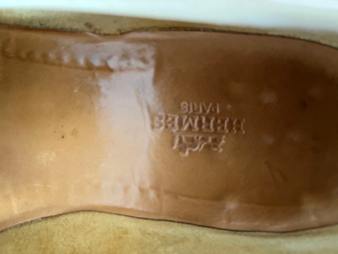 ベージュ レザー スリッポン ローファー ベージュ レザー スリッポン ローファー