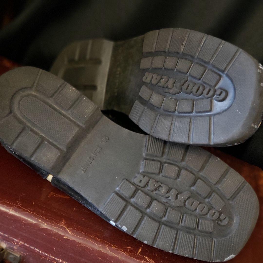 vintage dressshoes  Aging processing