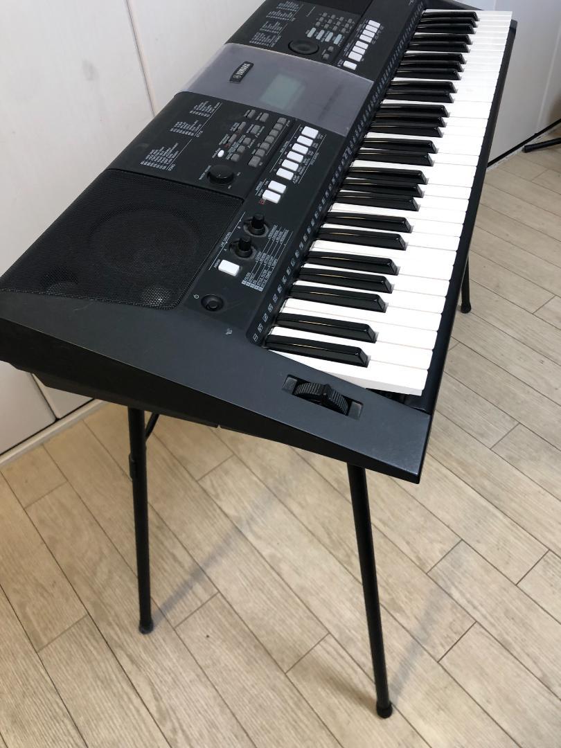期間限定のお買い得商品 PSR-E423 YAMAHA デジタルキーボード ヤマハ スタンド・ケース付 鍵盤楽器