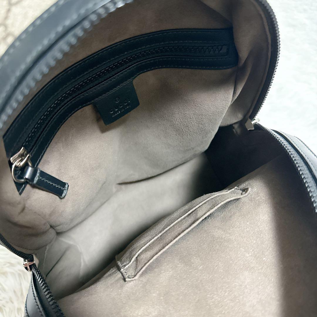 【極美品】GUCCI グッチ　ミニリュック　GG 総柄　レディース スプリーム 極美品】GUCCI グッチ ミニリュック GG 総柄 レディース