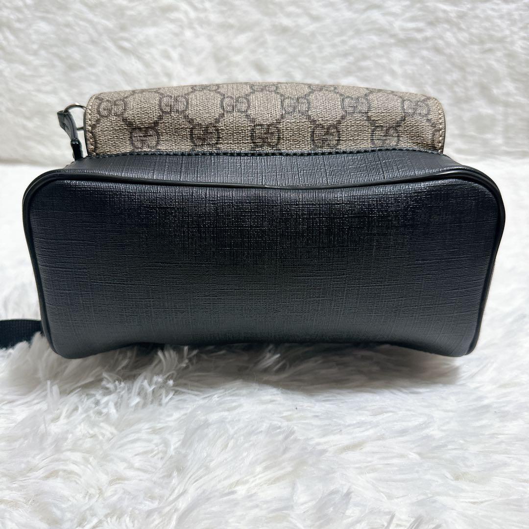 【極美品】GUCCI グッチ　ミニリュック　GG 総柄　レディース スプリーム 極美品】GUCCI グッチ ミニリュック GG 総柄 レディース
