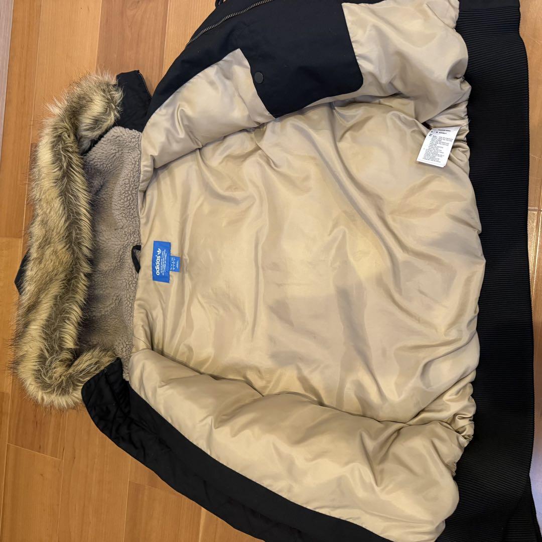 adidas ボンバージャケット