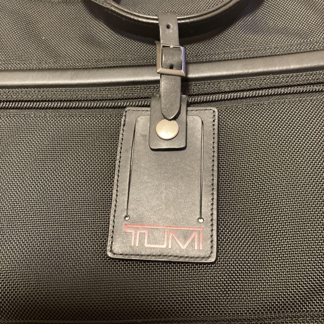 美品 TUMI ビジネス ショルダー ストラップ　　ペンケース付き26111D4