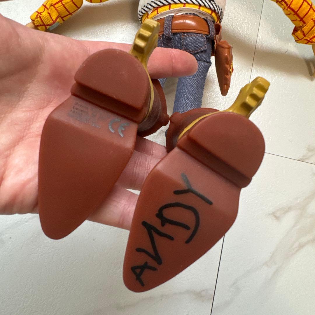 美品⭐︎トイストーリー ジェシー ウッディ バズ フィギュア 美品⭐︎トイストーリー ジェシー ウッディ バズ フィギュア