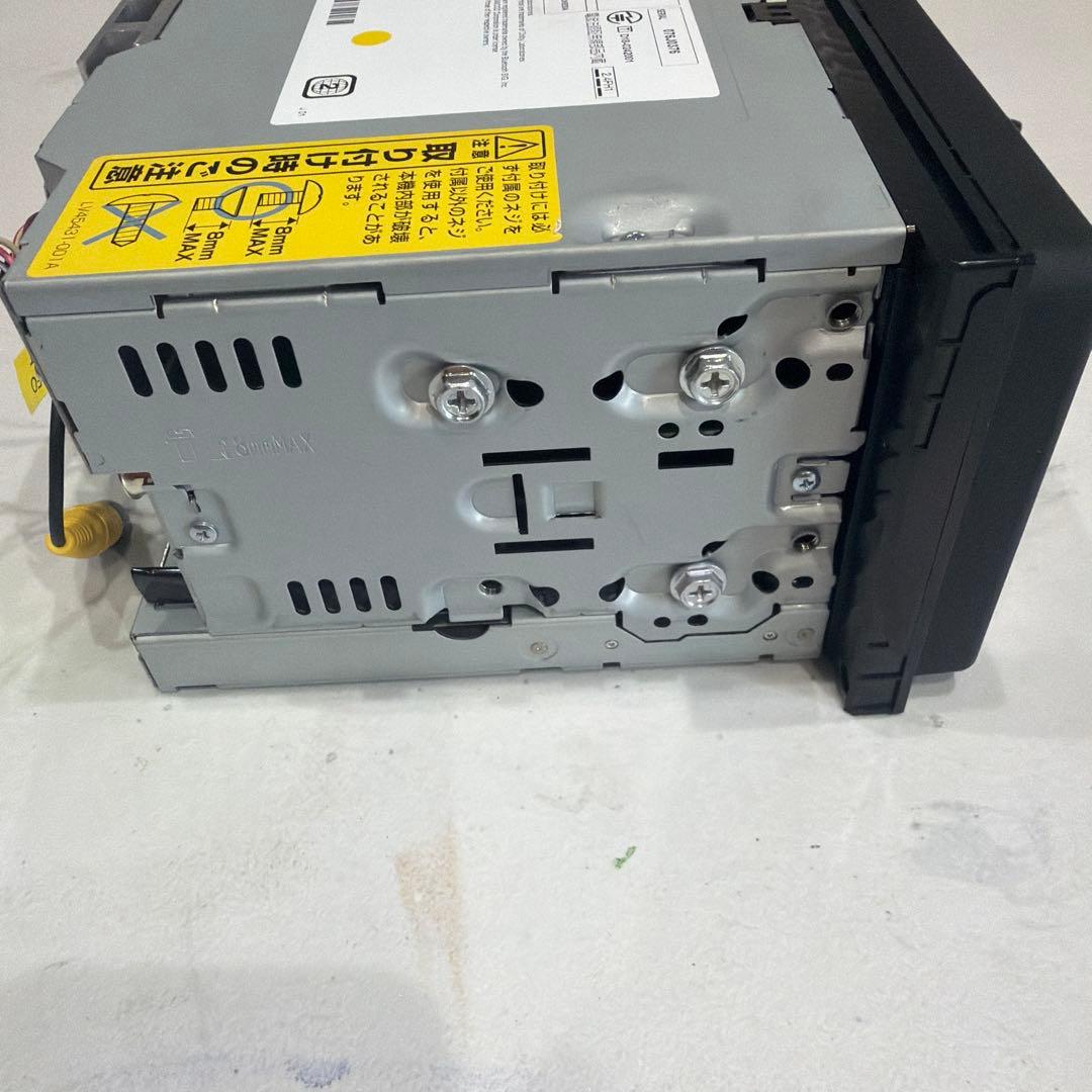 ダイハツ DUK-W69D ディスプレイオーディオ DVD Bluetooth目立った傷や汚れなし BRIGHTFACE_UK