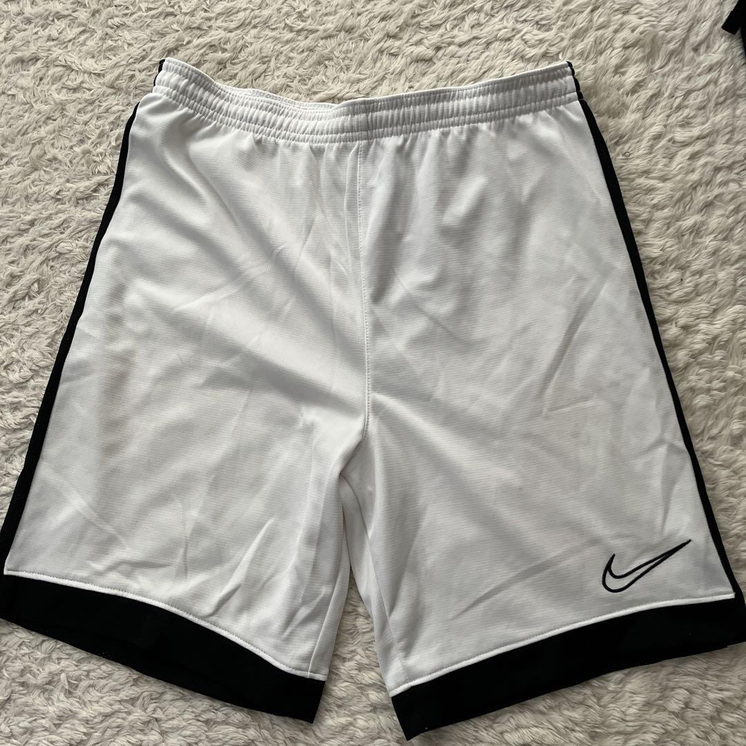 NIKEサッカーセット　　子供M、L 150,160  10点