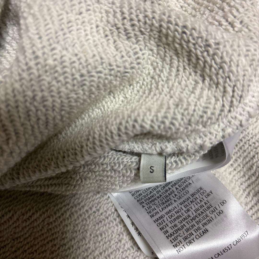 グッチメンズパーカー