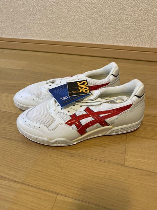 バレーボールシューズ