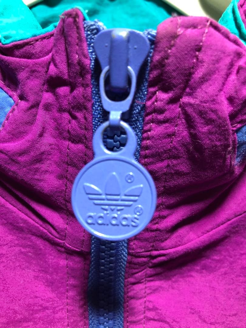 adidas ナイロンジャケット 紫/青/緑 adidas ナイロンジャケット 紫/青/緑