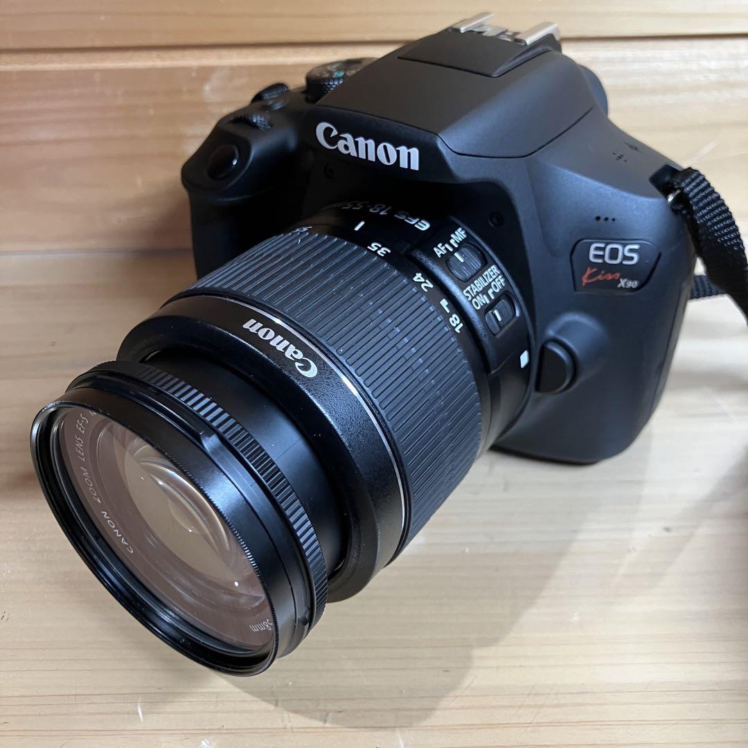 【美品】Canon EOS Kiss X90 デジタル一眼レフカメラ