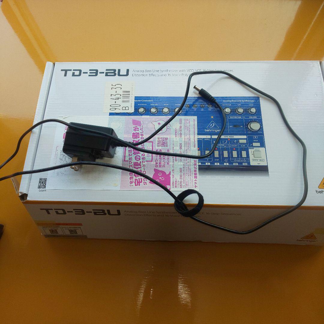 Behringer TD-3-BU アナログシンセサイザー