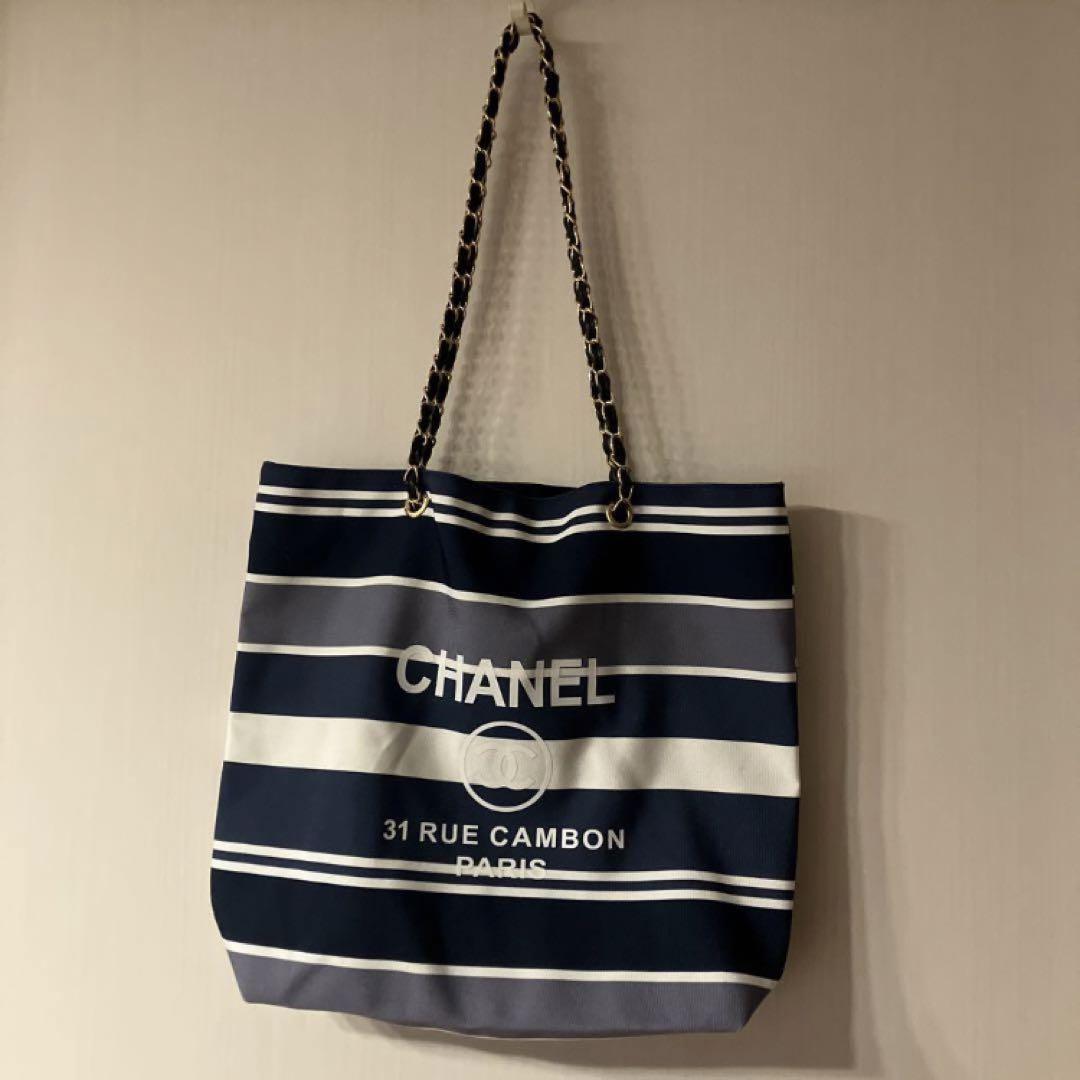 CHANEL シャネルトートバッグ プラチェーン ノベルティ - メルカリ CHANEL シャネルトートバッグ プラチェーン ノベルティ - メルカリ