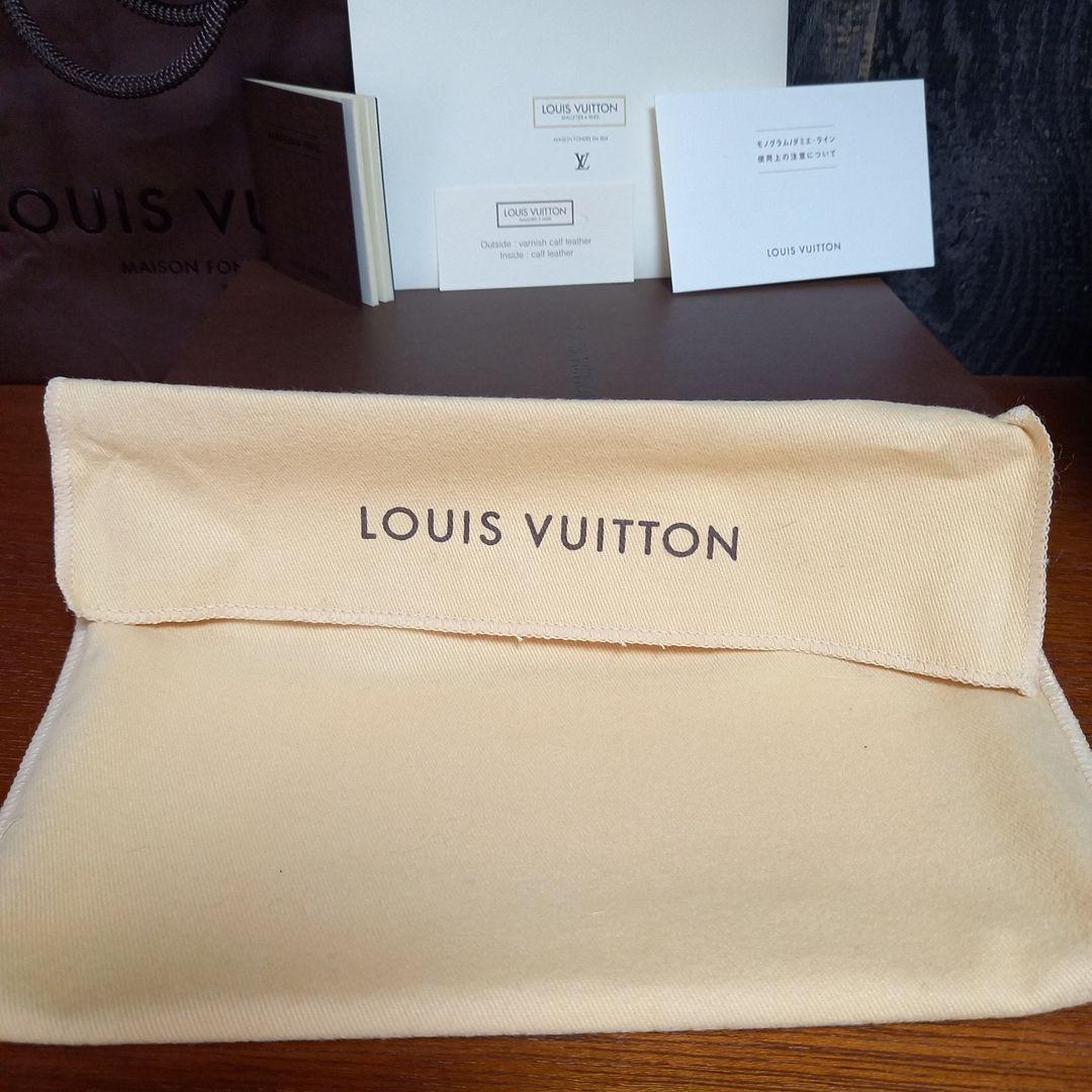 Louis Vuitton エナメルレザー 長財布 レッド