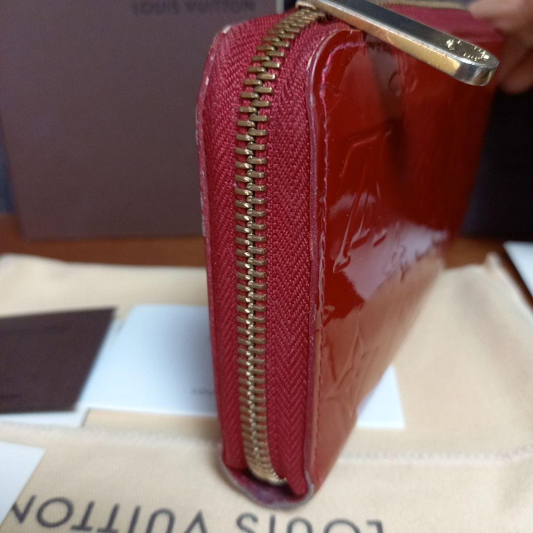 Louis Vuitton エナメルレザー 長財布 レッド