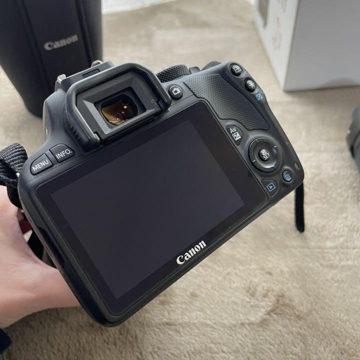 人気セールHOT 超美品 Canon EOS KISS X7 Wズームキット フルセット ilse4-m89397665233 お得高評価