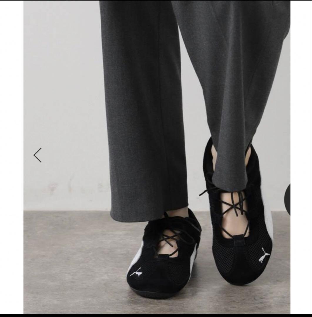 プーマ　スニーカー