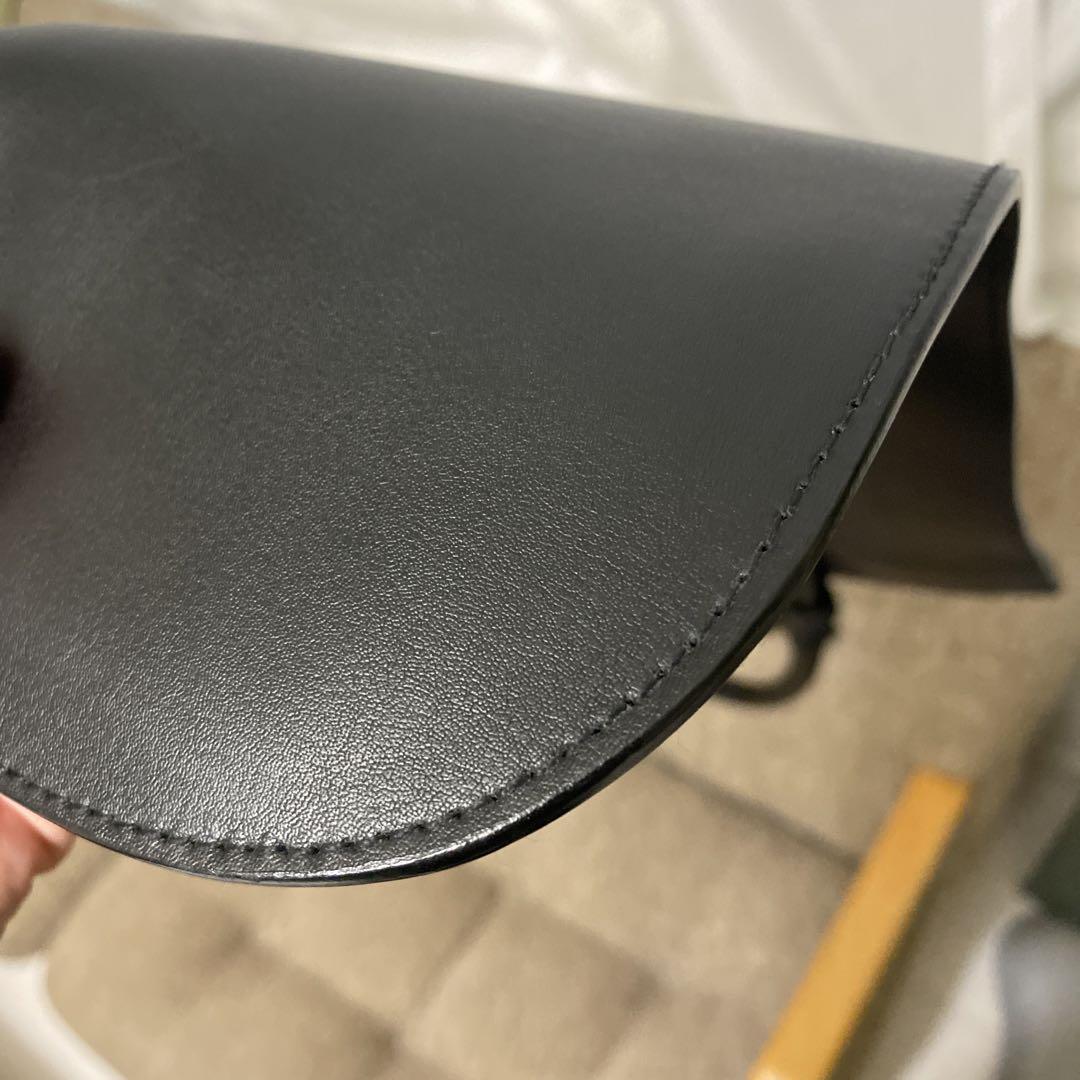 シャンボールセリエ　縦トート型バッグ　黒　スムースレザー