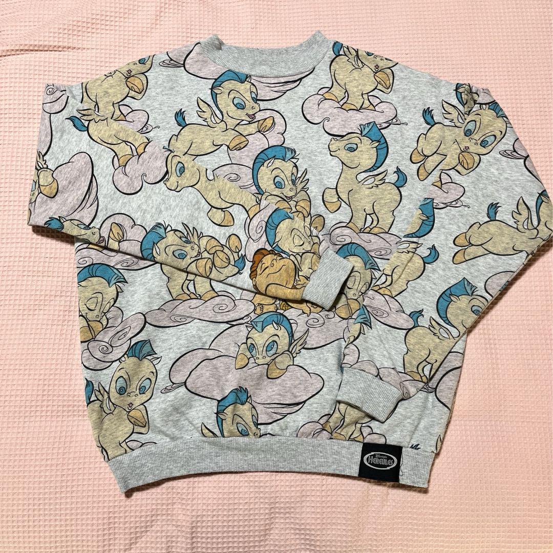 ヘラクレス＆ベビーペガサストレーナーディズニーストア裏起毛Mサイズかわいい
